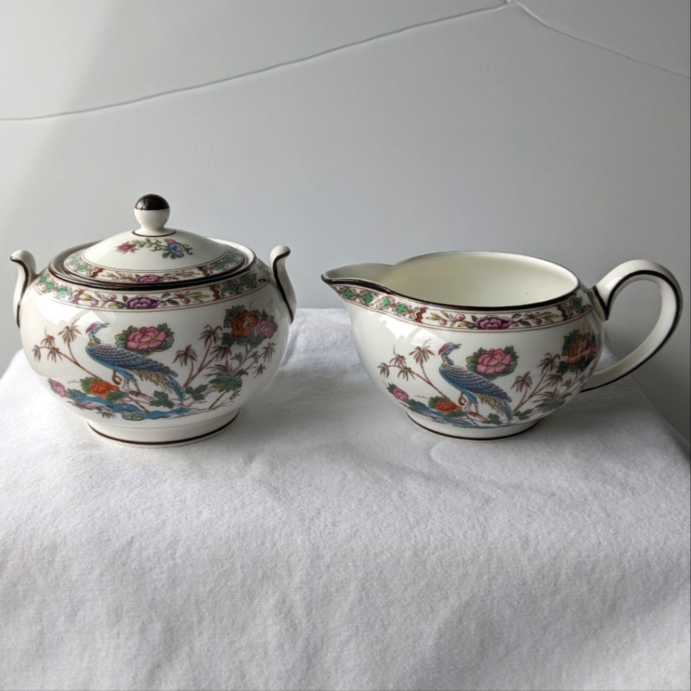 Vintage Wedgwood Kutani Crane Floral Bone China 149 Creamer and Sugar with Lid